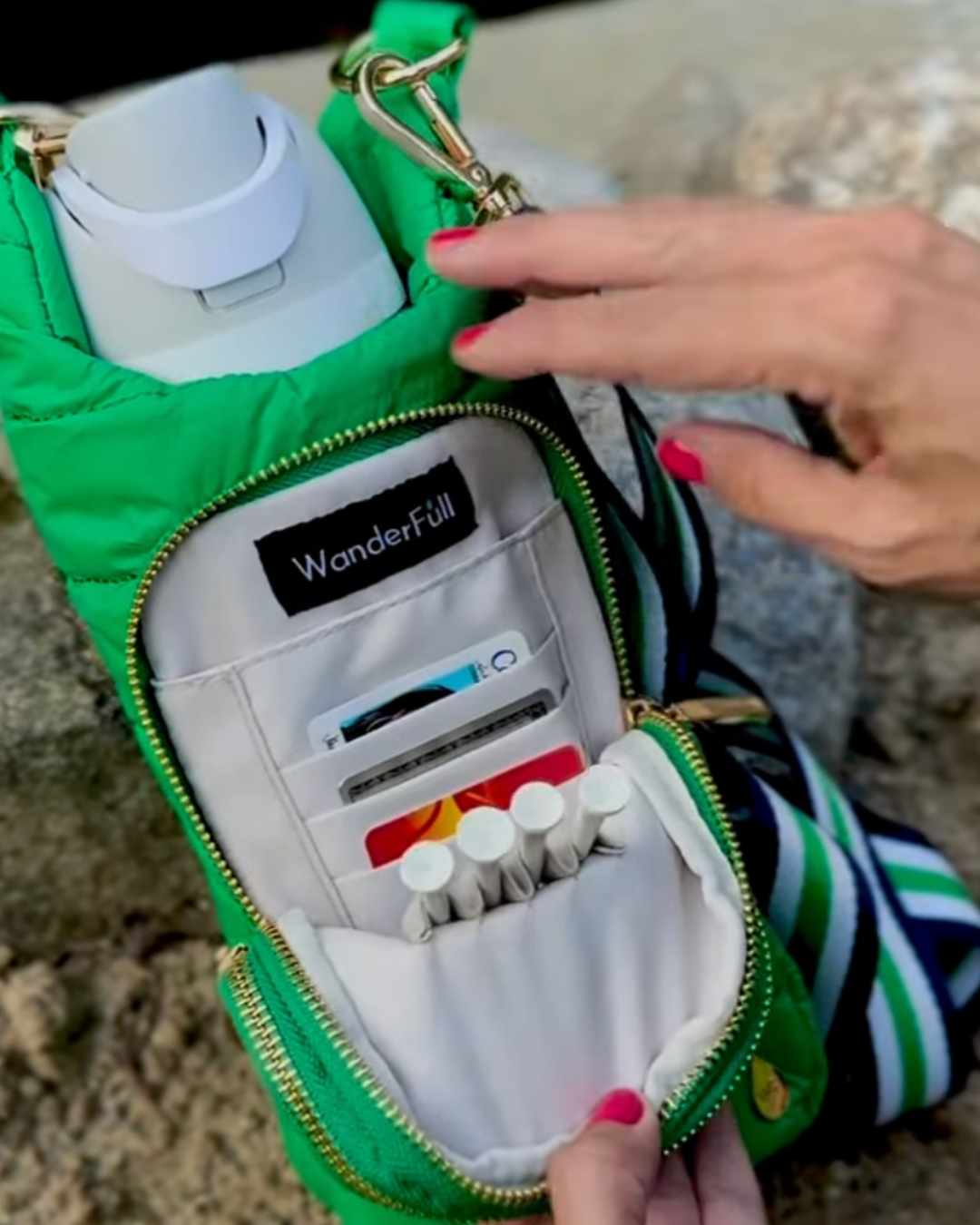 Kelly Green HydroBag® with Golf Embroidery